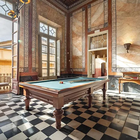 Casa Indiana En El Corazon De Begur